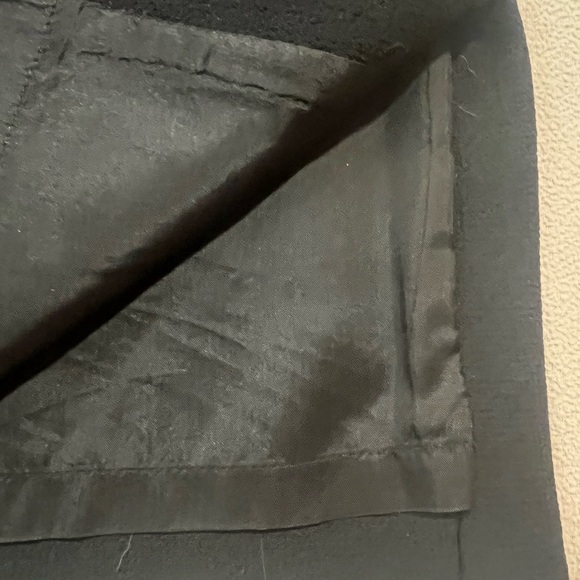Ann Taylor Vintage Black Pencil Skirt, Size 4 - Picture 5 of 5